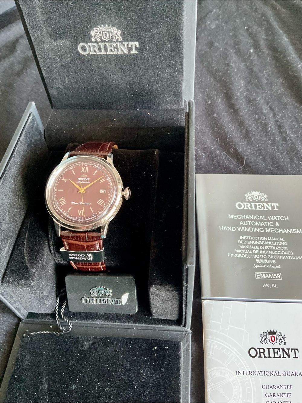 Orient Men's Automatic Red Dial Bambino Version 2 Mint Box/Manual